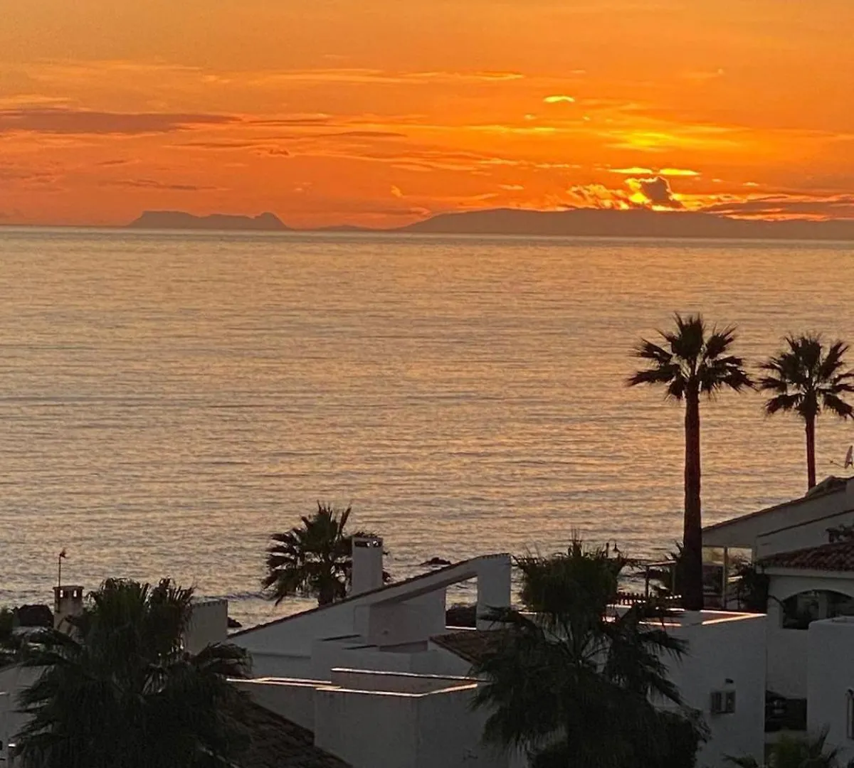 Beach Front Apartment Miraflores Sitio de Calahonda Spain