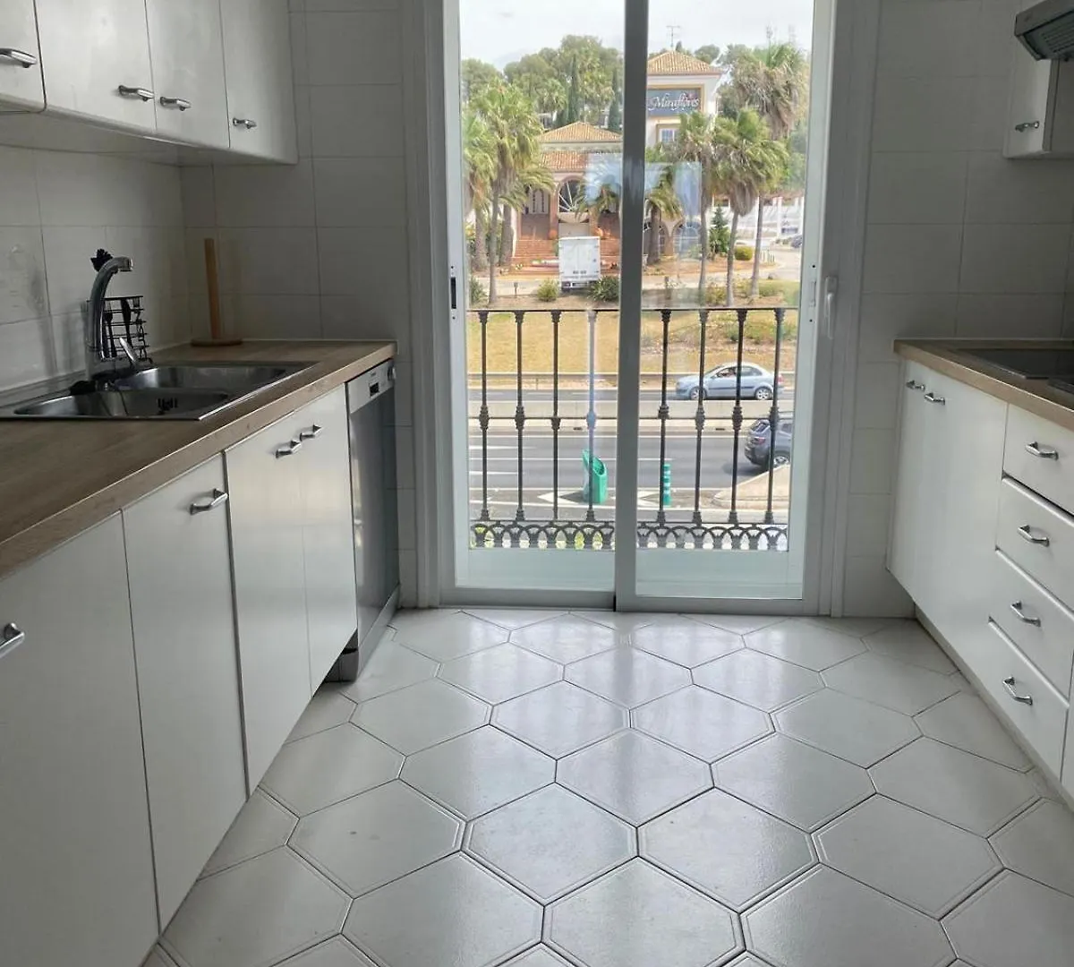 Beach Front Apartment Miraflores Sitio de Calahonda Spain