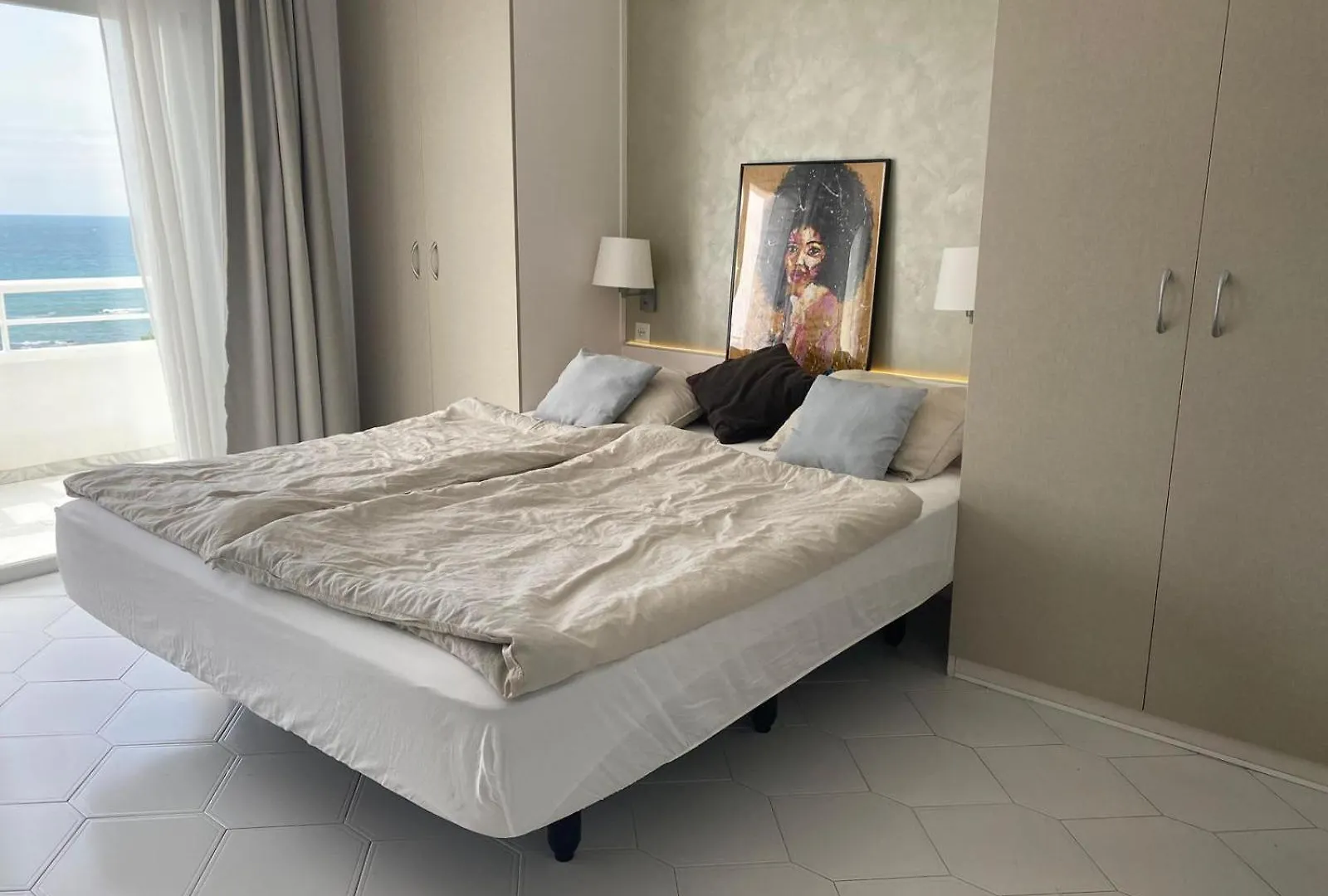 Beach Front Apartment Miraflores Sitio de Calahonda